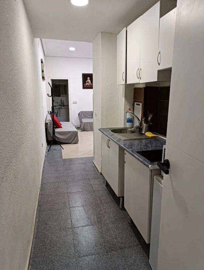 Parsa Booking Madrid Exterior foto